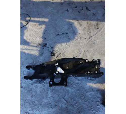 Кронштейн(крепление) рамы выдвижной левый