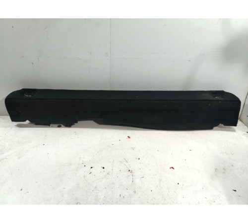 Обшивка пола багажника