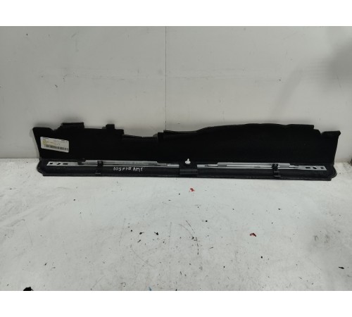 Обшивка пола багажника