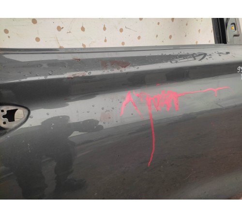 Дверь (задняя правая)