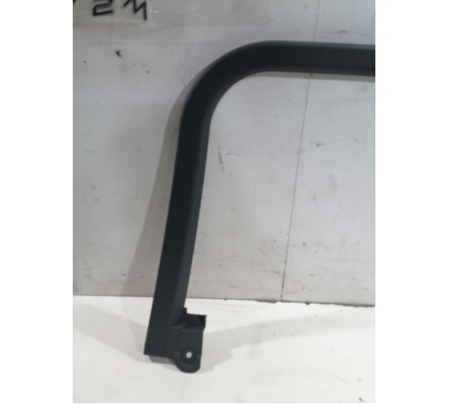 Накладка двери верхняя