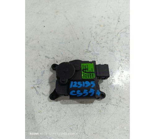 Моторчик привода заслонок отопителя