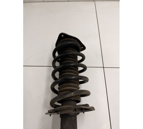 Амортизатор подвески передний левый в сборе