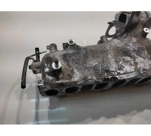 Впускной коллектор