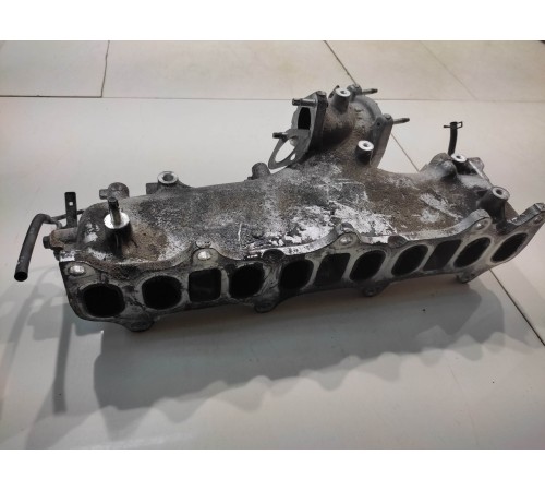 Впускной коллектор