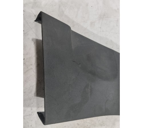 Обшивка центральной стойки(правая верхняя)