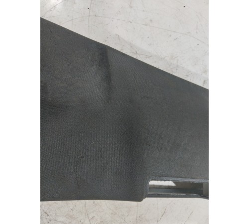 Обшивка центральной стойки(правая верхняя)