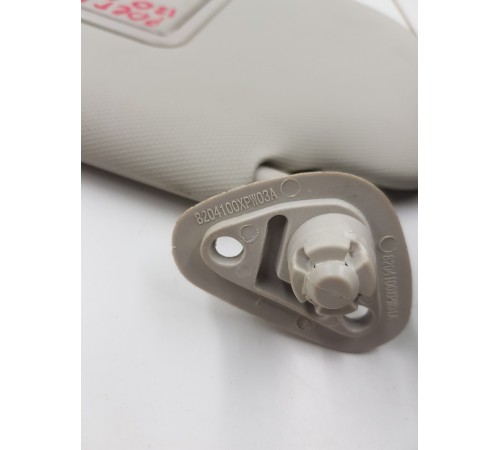 Козырёк солнцезащитный левый