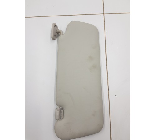 Козырёк солнцезащитный левый