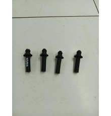 Комплект креплений накладки двигателя