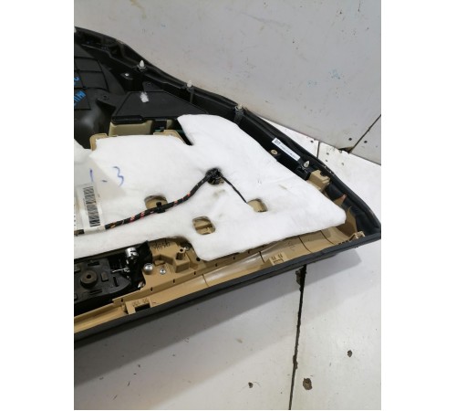 Обшивка двери задняя правая