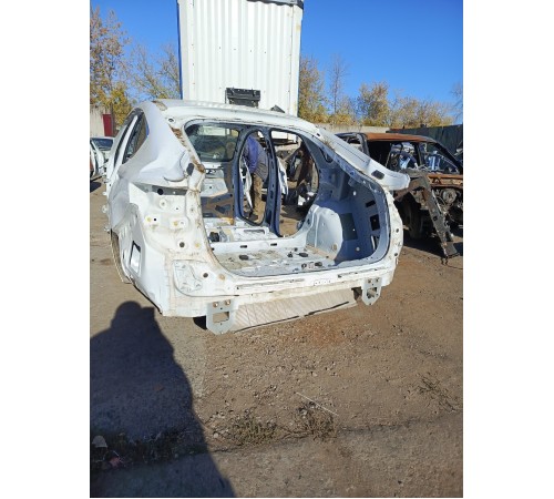 Панель задняя