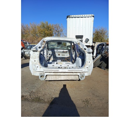 Панель задняя