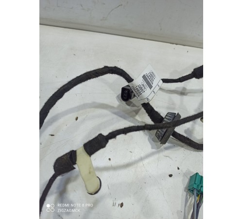 Электропроводка двери (задняя левая)