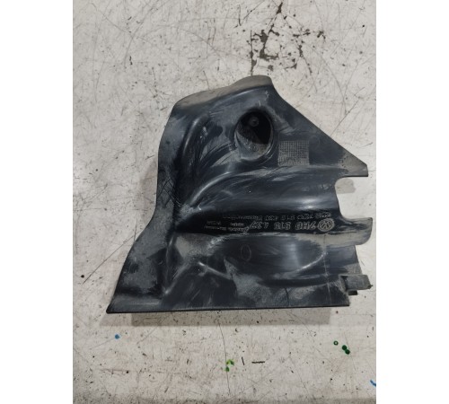 Крепление аккумулятора