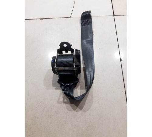 Ремень безопасности (задний правый)