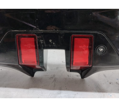 Спойлер крышки двери багажника