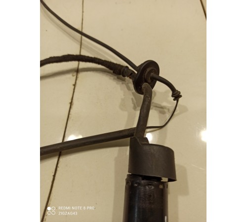 Амортизатор крышки багажника(правый)