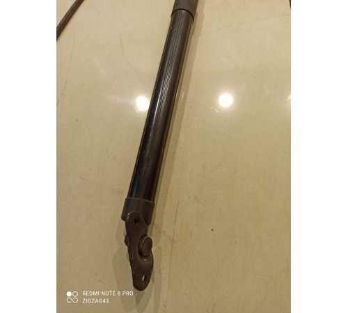 Амортизатор крышки багажника(правый)