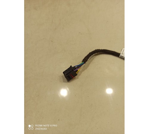 Амортизатор крышки багажника(правый)