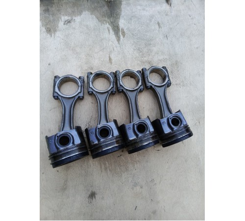 Поршень с шатуном