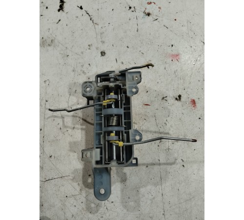 Ручка двери (задняя левая внутренняя)