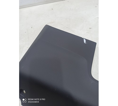 Накладка торпедо нижняя левая