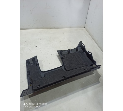 Накладка торпедо нижняя левая