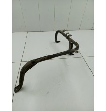 Крепление топливного бака