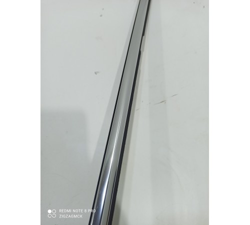 Молдинг двери(задний правый)