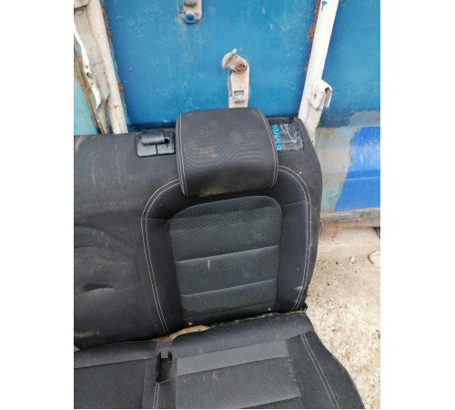 Задний ряд сидений