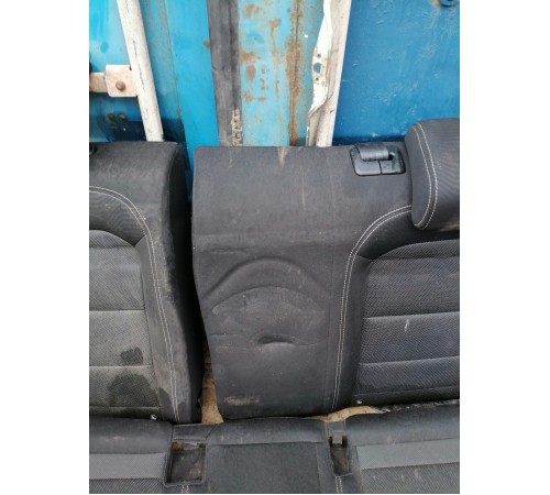 Задний ряд сидений