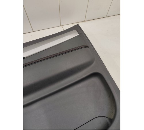 Обшивка двери задняя правая