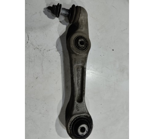 Рычаг подвески(передний правый нижний)