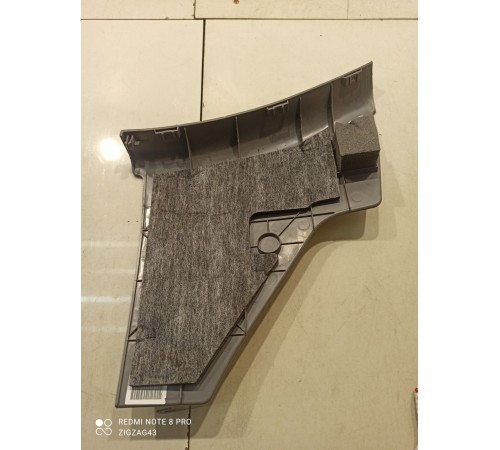 Накладка стойки (передняя, левая)