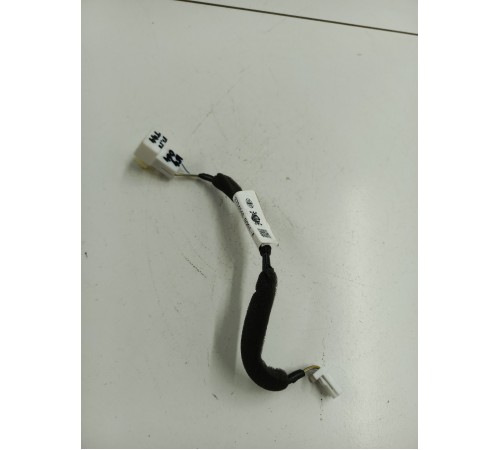 Провод кнопки стеклоподъёмника передний правый