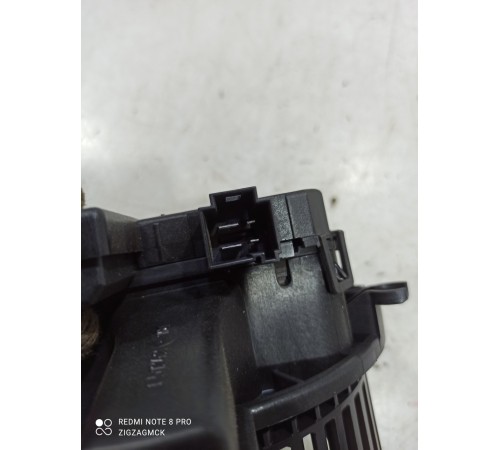 Моторчик отопителя (печки)