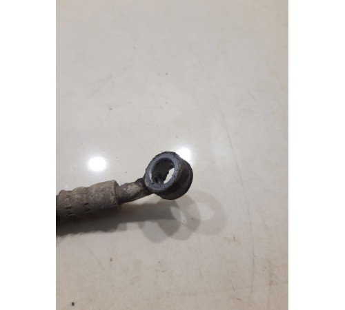 Тормозной шланг (передний, правый)