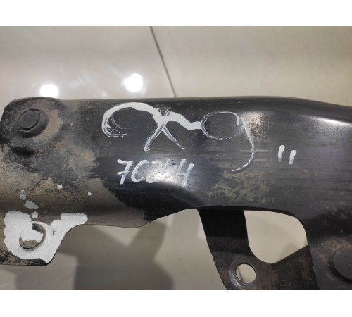 Горловина топливного бака