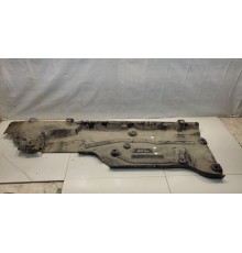 Защита днища (крышка, под основным полом) (Правая)