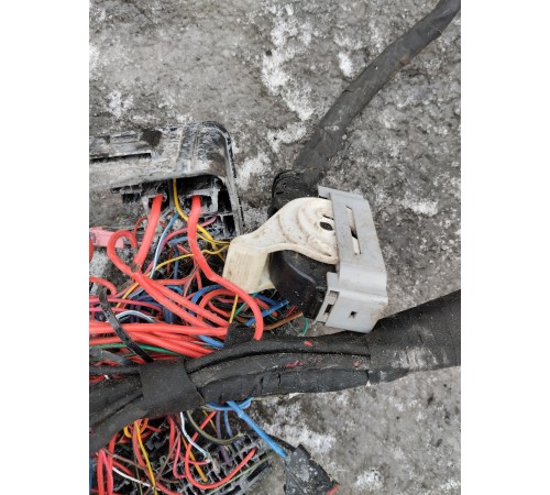 Электропроводка моторного отсека