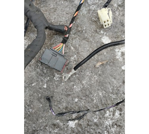 Электропроводка моторного отсека