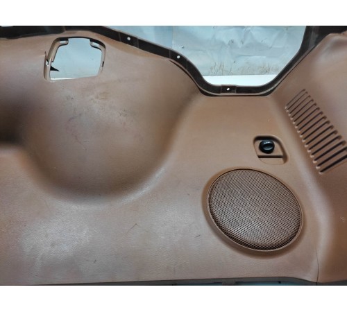 Обшивка багажника (левая)