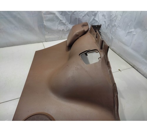 Обшивка багажника (левая)