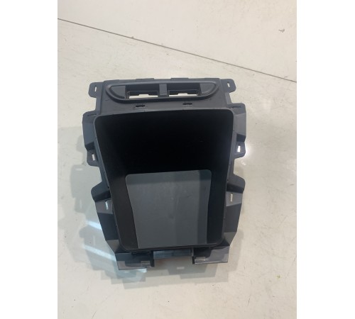 Накладка центральной консоли (задняя)