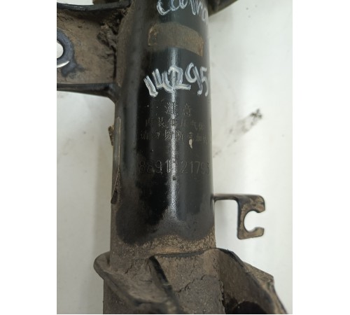 Стойка амортизатор подвески передний правый в сборе