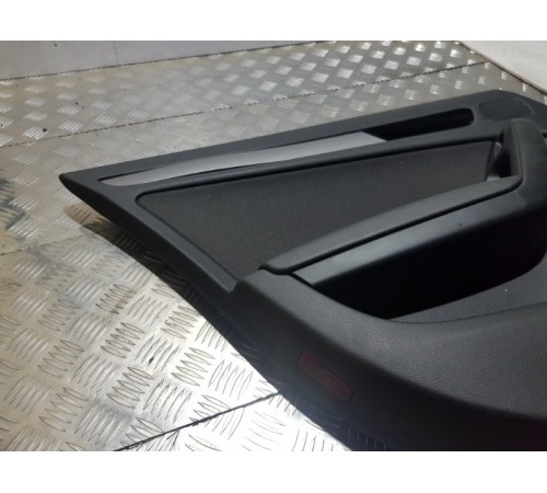 Обшивка боковой двери задн. лев.