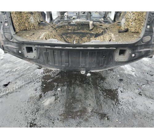 Задняя панель