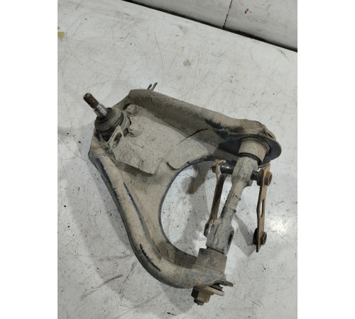 Рычаг подвески передний правый верхний