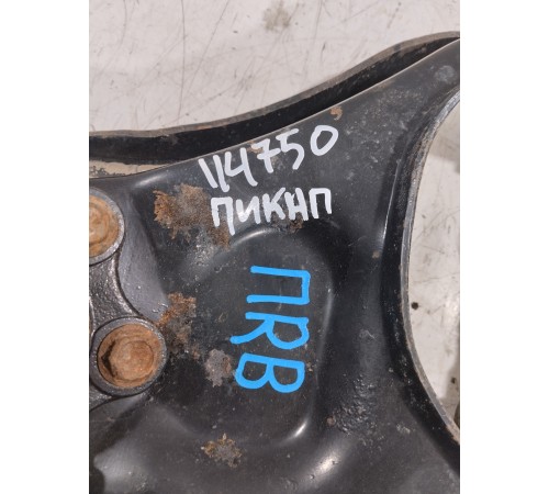 Рычаг подвески передний правый верхний